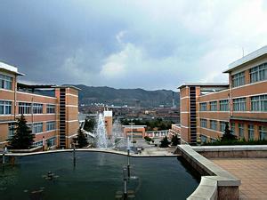 淄博市博山区万杰朝阳学校(小学部)图片