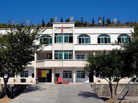 韶关市仁化县闻韶镇泰中学图片