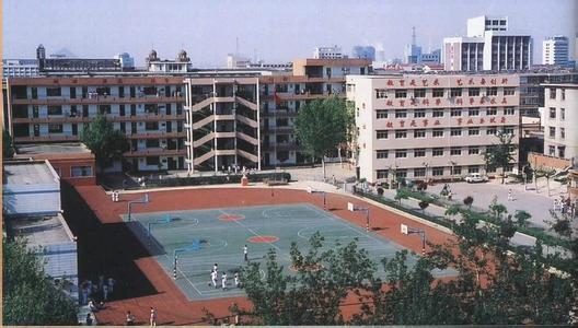 济南燕山小学图片