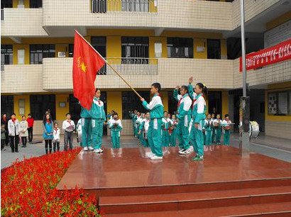 盐城市建军路小学盐湾校区图片