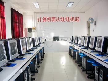 天津市河东区松竹里小学图片