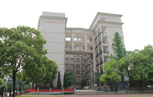 武汉市三中|第三中学图片