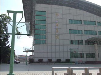 深圳市坪地中学图片