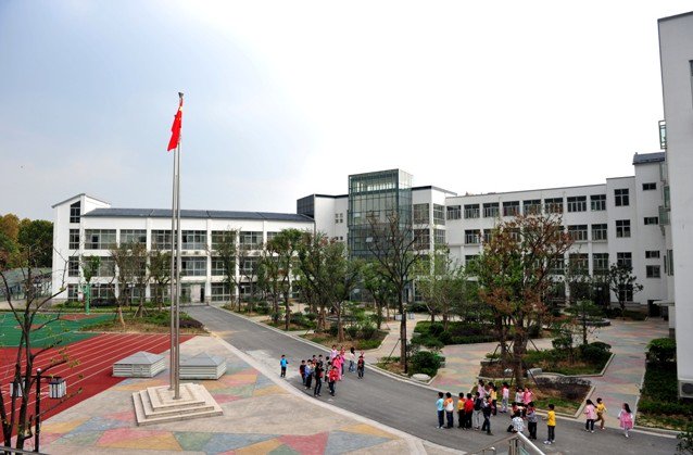 无锡市育英实验小学图片