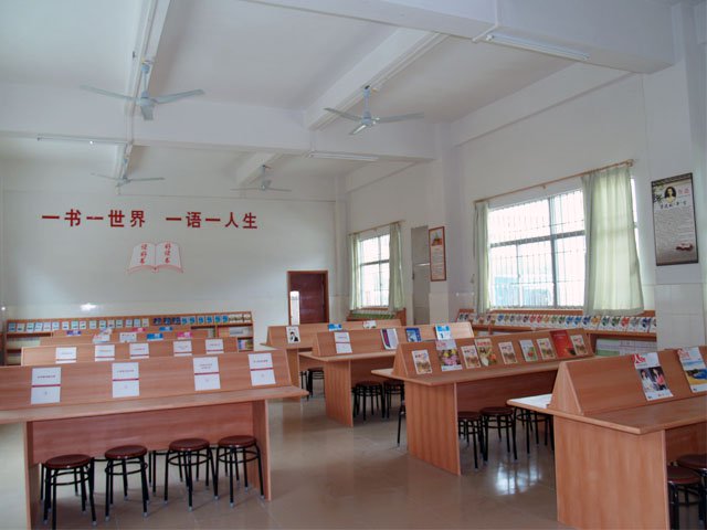 东莞市大朗水霖学校图片