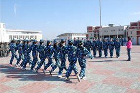 天津市益中学校图片