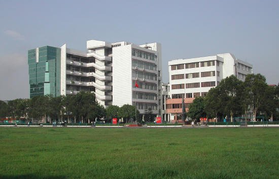 佛山市张槎中学图片