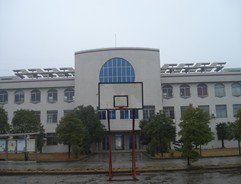 扬州市西湖中心小学图片