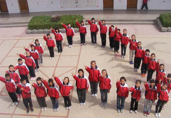 淄博灵峰双语学校图片