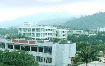 揭阳市普宁市梅峰中学图片