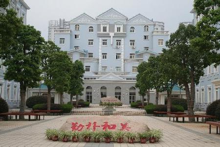 华东师范大学松江实验高级中学图片