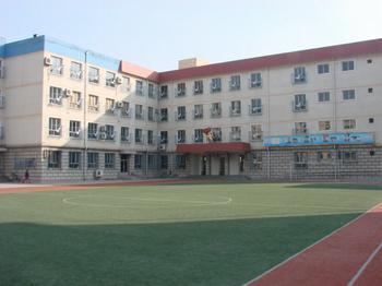 天津市河东区靶当村小学(天津市河东区前程小学)图片