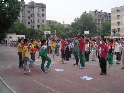 广州市萝岗区东荟花园小学图片
