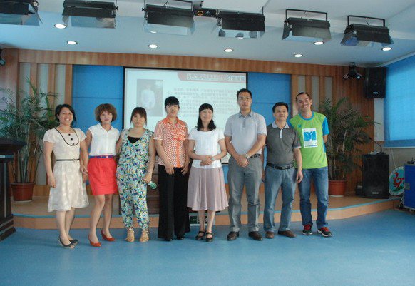 深圳市光明新区凤凰小学图片