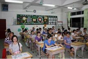 中山市小榄镇北区小学图片