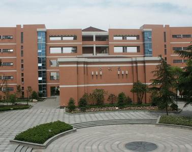 杭州市保俶塔实验学校初中部图片