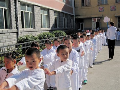 哈尔滨市抚顺小学校图片