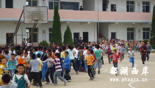 庐山区海会中心小学图片