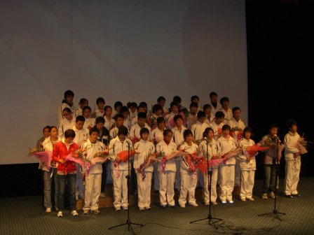 上海市徐汇位育体校图片