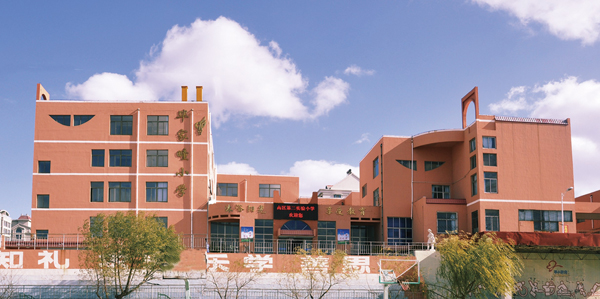 威海市高区第二实验小学(高区二小)图片