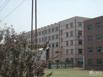 济南市洪家楼高级中学图片