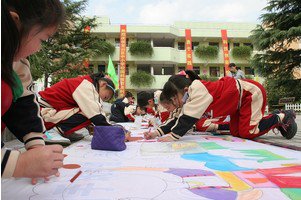 上海市宝山区长江路小学图片