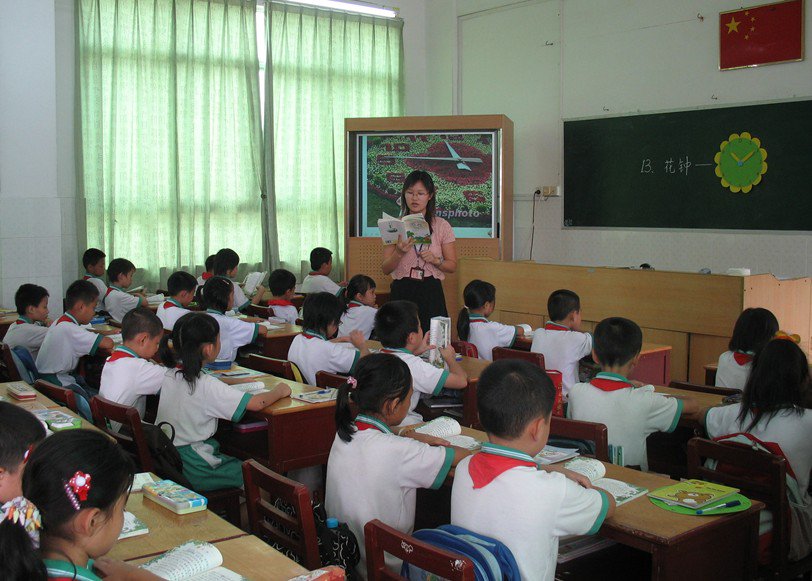 横沥中心小学图片