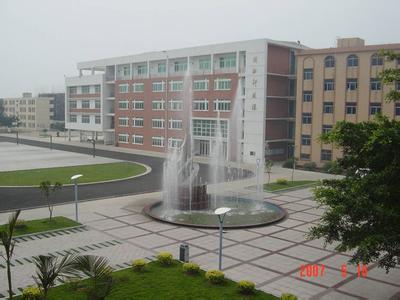 福清高山中学图片