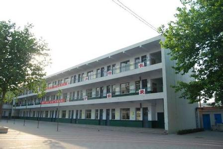 潍坊市育才学校（小学部）图片