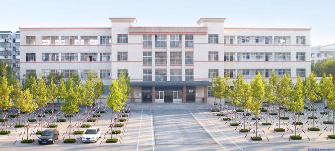 潍坊新华中学图片