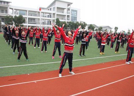 上海市青浦区金泽中学图片