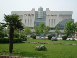 菏泽市单县一中图片