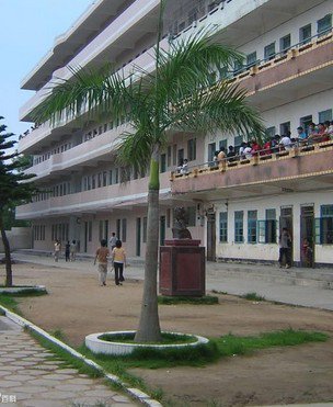 茂名市电白县沙琅中学图片